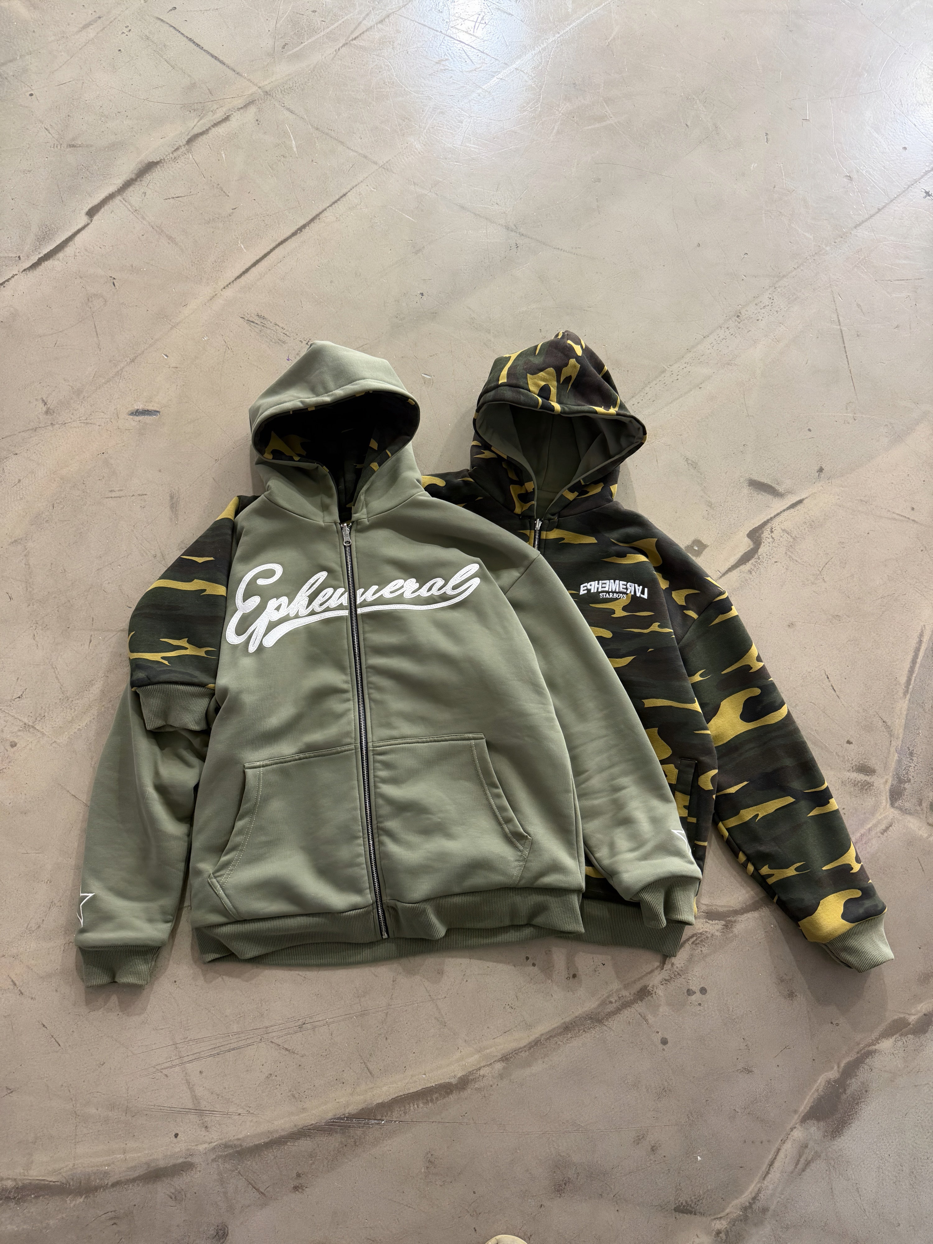 REVERSO CAMO HOODIE