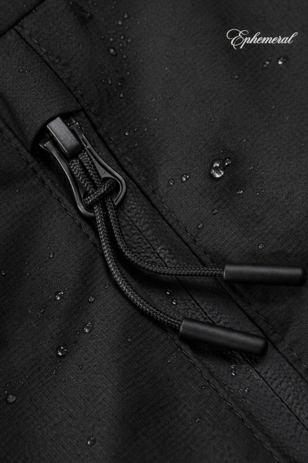 BLACK HYDROMODE WINDBREAKER